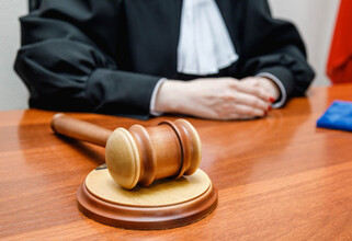 Закладчицу из Уфы с килограммами синтетики осудили в Нефтеюганске