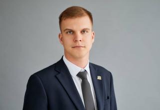 Помощник губернатора Югры уволился после обвинений в мошенничестве