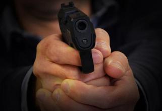 Дебошир из Сургута отправится в тюрьму — он угрожал возлюбленной и полицейским пистолетом