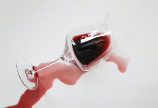 Жители Югры стали меньше пить. Совсем немного