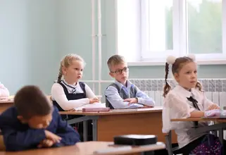 «Ни в коем случае нельзя»: учителей призвали не проводить контрольные по четвергам